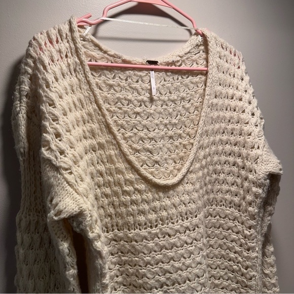 Free People Crashing Waves Pullover Cream Acrylic/Wool Oversized Knit Chunky S - Picture 6 of 16